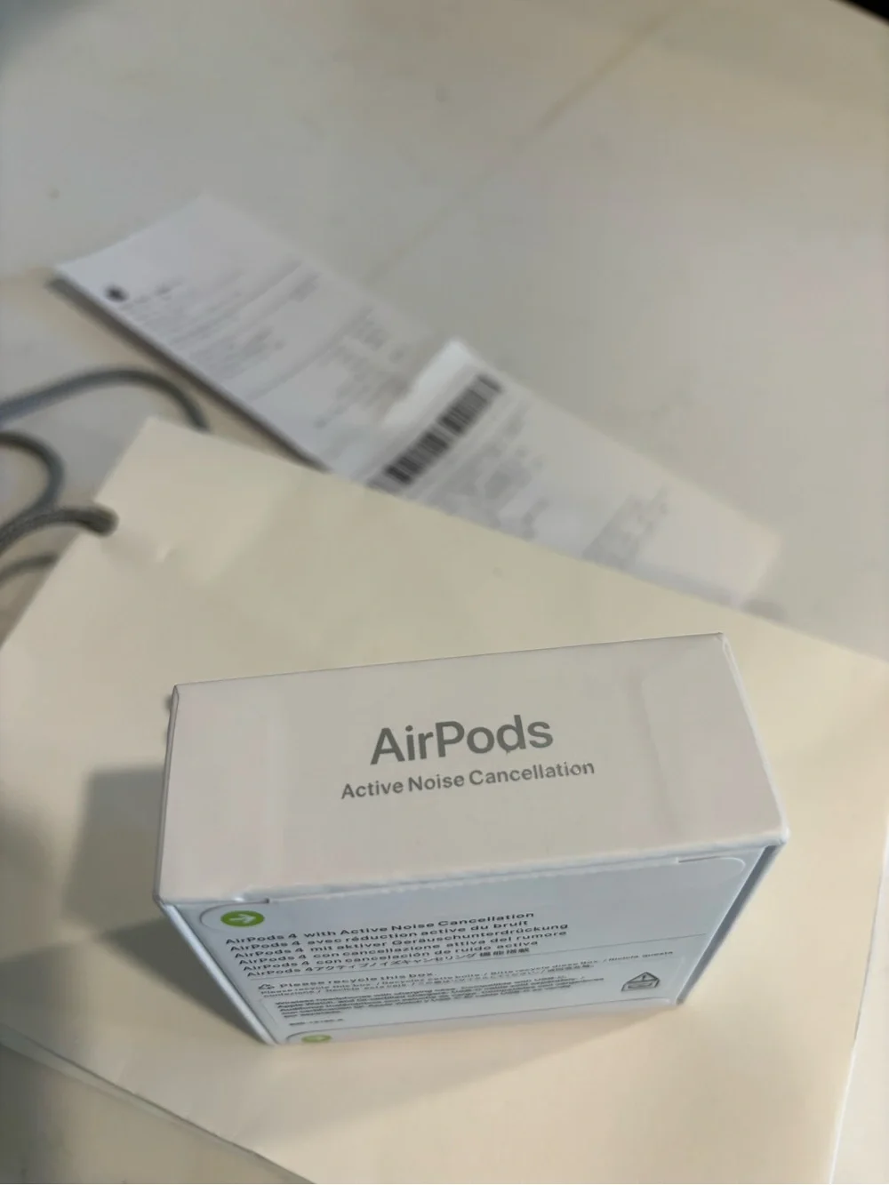 Apple AirPods 4 (ANC) — Model A3057/A3059